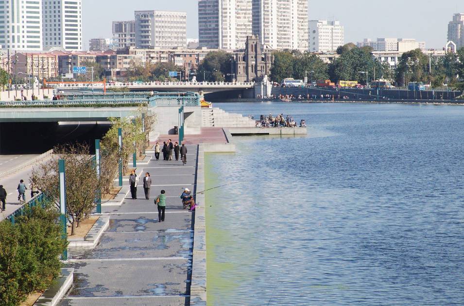 天津市海河堤岸改造及親水平臺(tái)